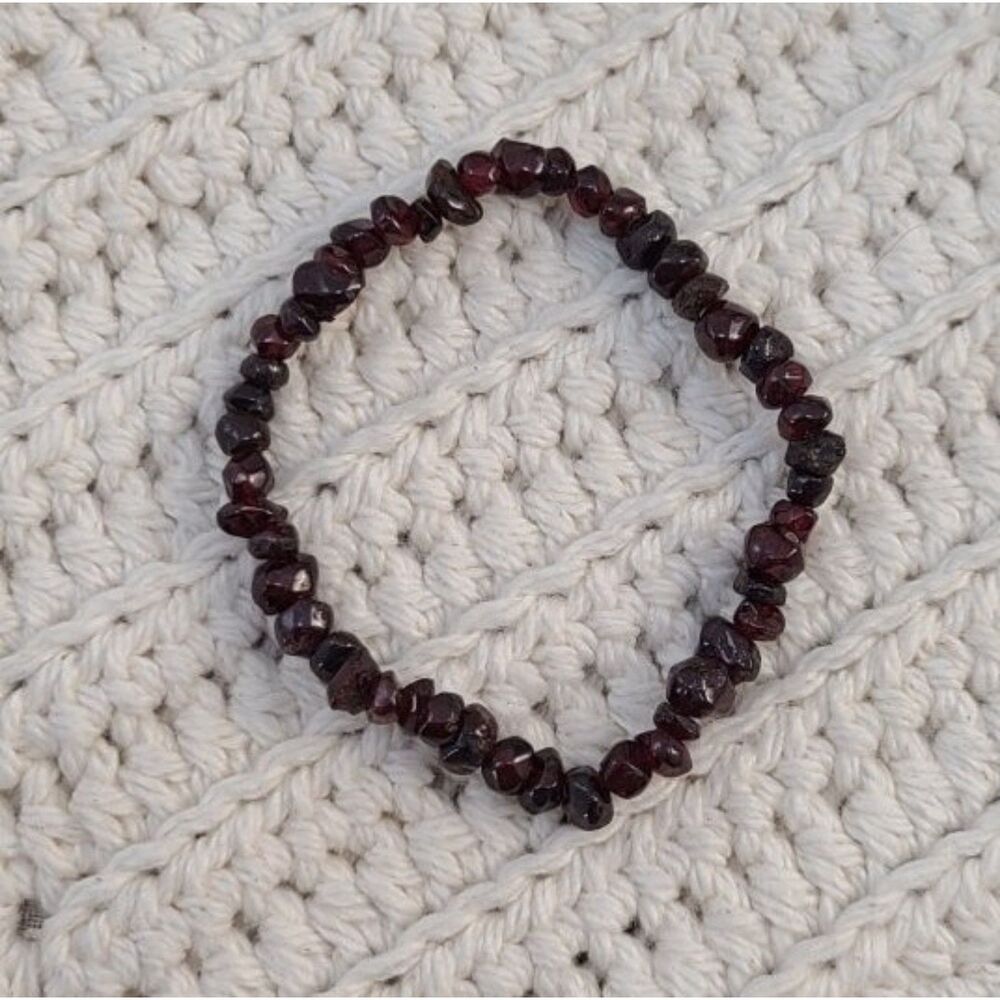Natural Garnet Chip Bracelet Deep Red Gemstone Stretch Crystal Jewelry